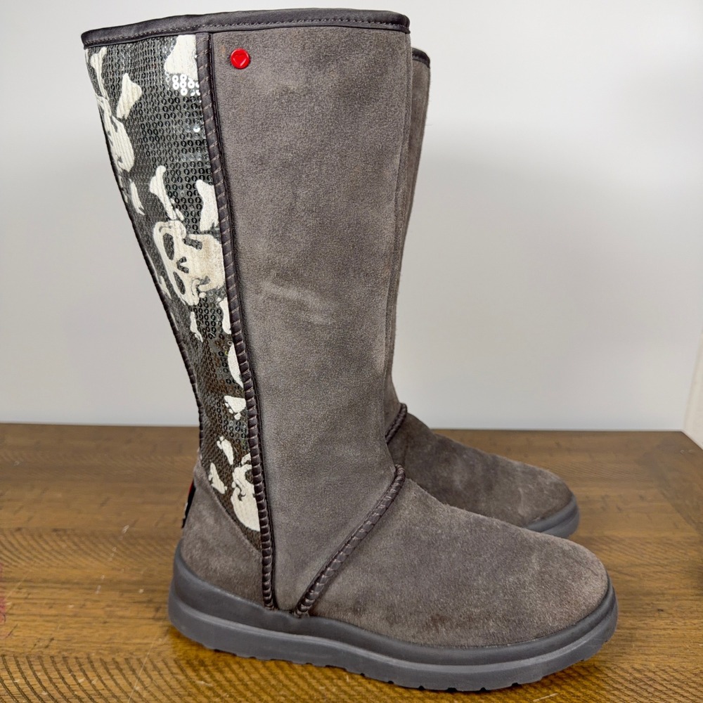 I Heart UGG Boots Womens 8 Gray Sequined Skull Tall Suede Fur Lined Y2K Punk